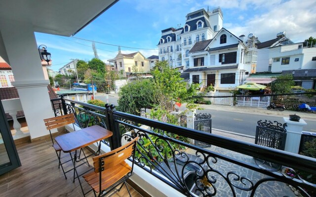 NATURE LAND 1 - Hotel & Apartment