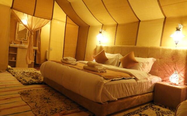 Luxury  Saf Saf Camp