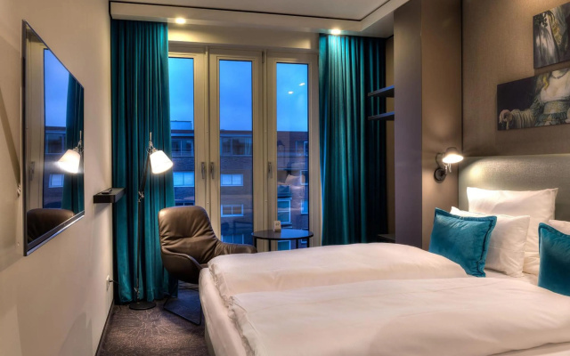 Motel One Amsterdam-Waterlooplein