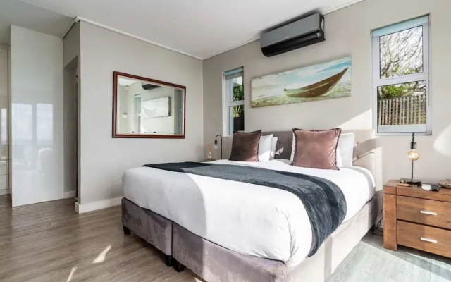 Guests Camps Bay Houghton