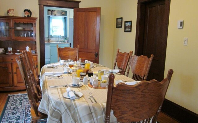 Hearts Desire Bed & Breakfast