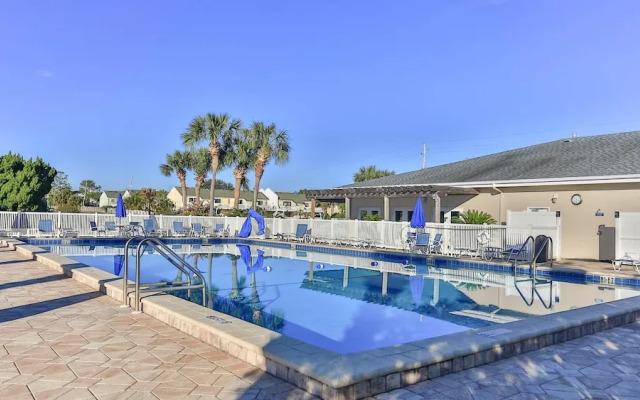 Shoreline Towers 1061