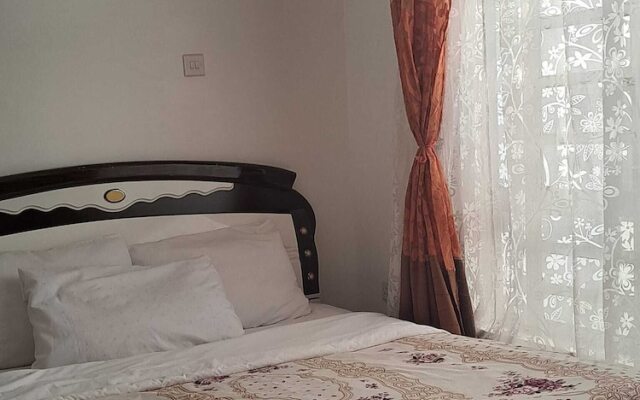 Lux suites Utawala Family House