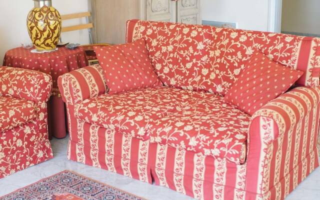 Lovely Flat With Terrace 5 min Walk From sea