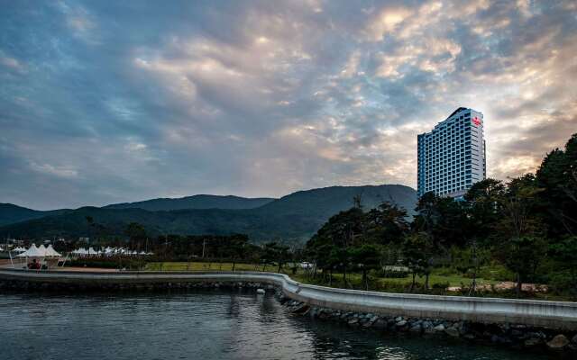 Ramada Suites by Wyndham Geoje
