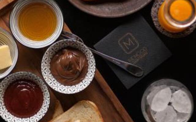 The Mood Luxury Rooms