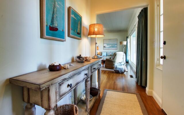 3717 Butterfly Landing