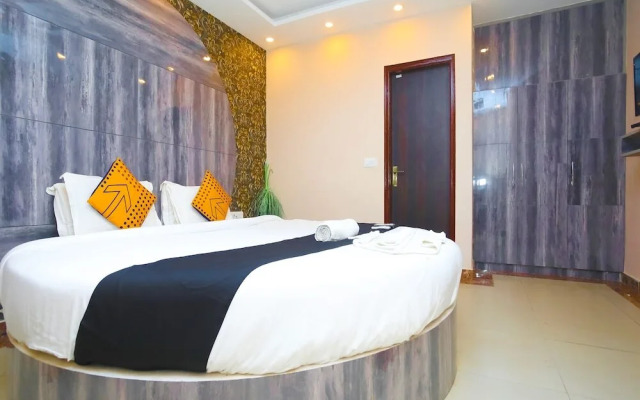 Hotel Deluxe Stay Inn