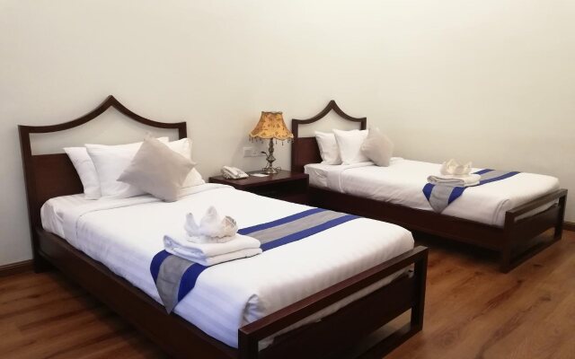 Mrauk U Hotel