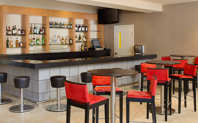 Courtyard by Marriott Sacramento Midtown