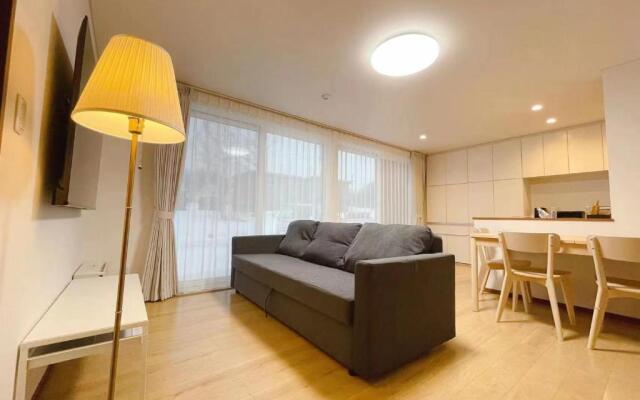 Niseko White Villas1