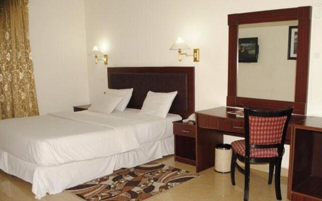 Monty Suites Calabar