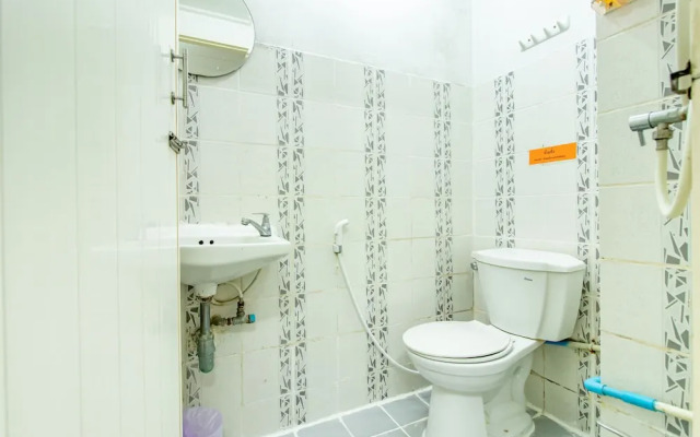 Riski Residence Bangkok-noi