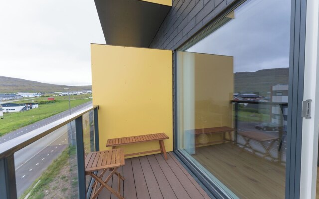 New / Stunning Sea View / Light / 3 Br