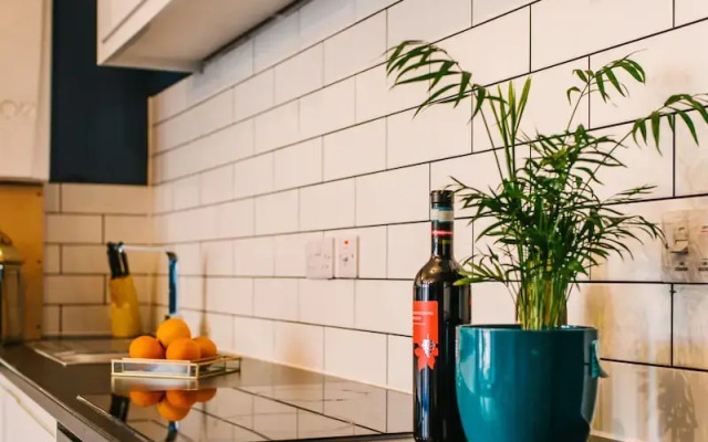 Habita Property Spacious Central Plymouth House Sleeps 8