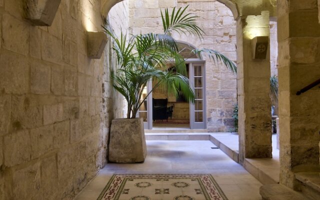 Rose Of Rhodes Palazzo