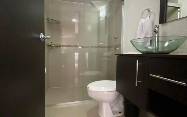 Grupo Kings Suites Chimborazo