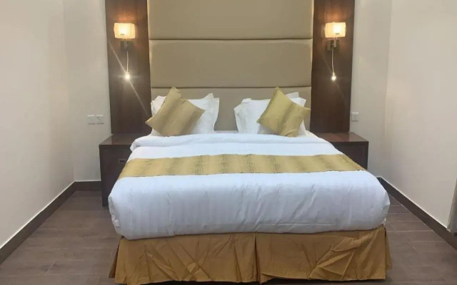 Ewan Hotel