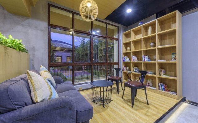 Qiandao Lake City Home Hostel