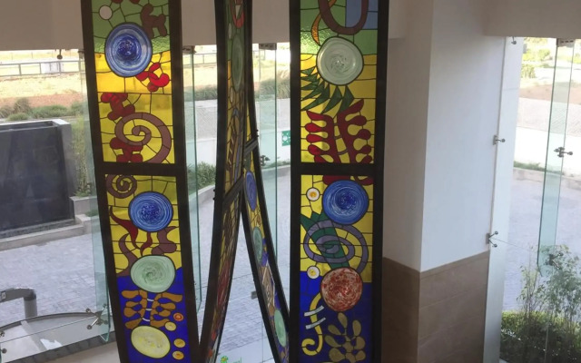 Lemon Tree Hotel, Sector 60, Gurugram