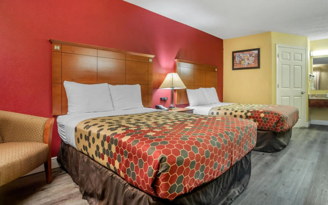 Econolodge Tupelo