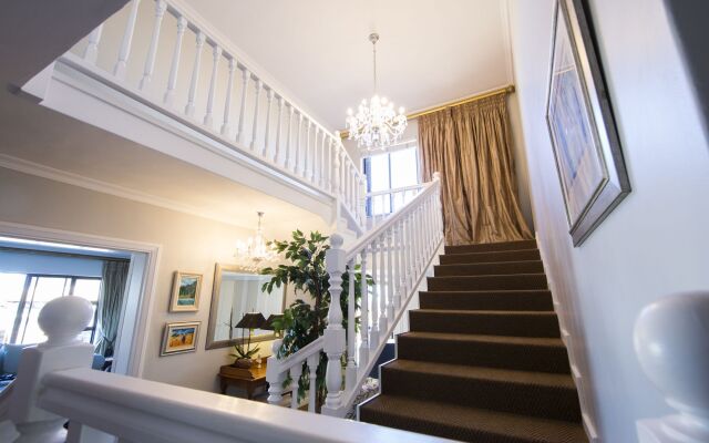The Whale's Tale Guesthouse