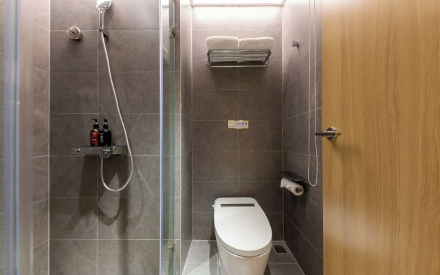 East Sacred Hotel-near Beijing Tiananmen Square,the Forbidden City,Wangfujing Street-Newly renovated hotel