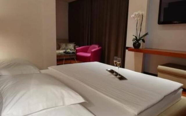 Hotel IN