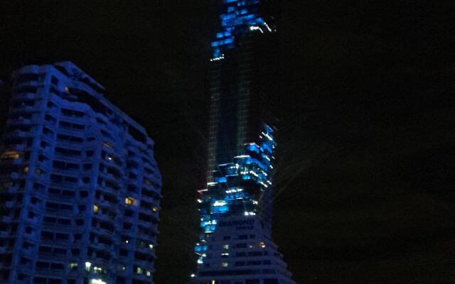 Smile Society Boutique Hostel