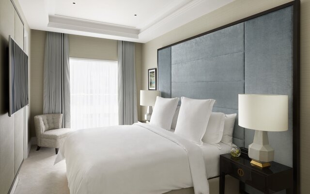 Four Seasons Hotel London at Tower Bridge