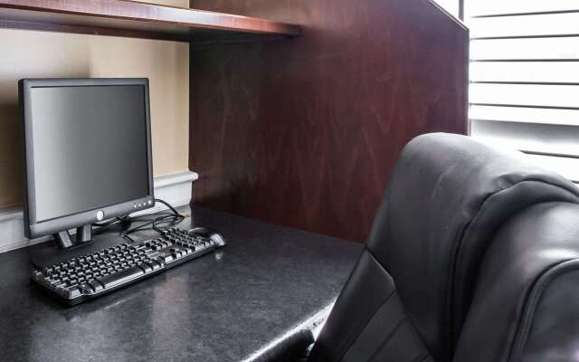 Quality Inn Richmond Hill - Savannah I-95