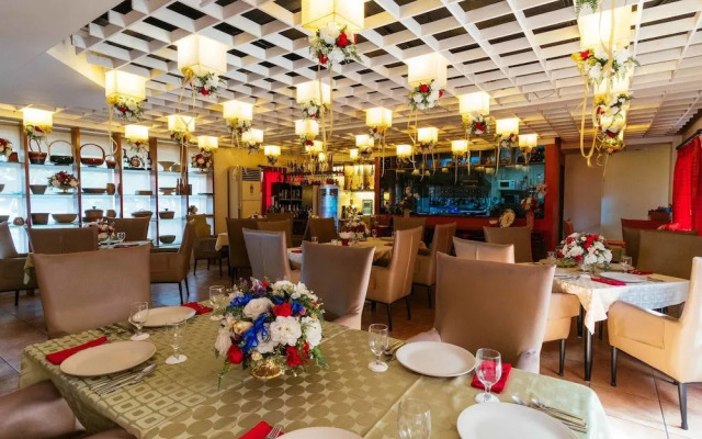 RedDoorz Plus near Abreeza Mall Davao