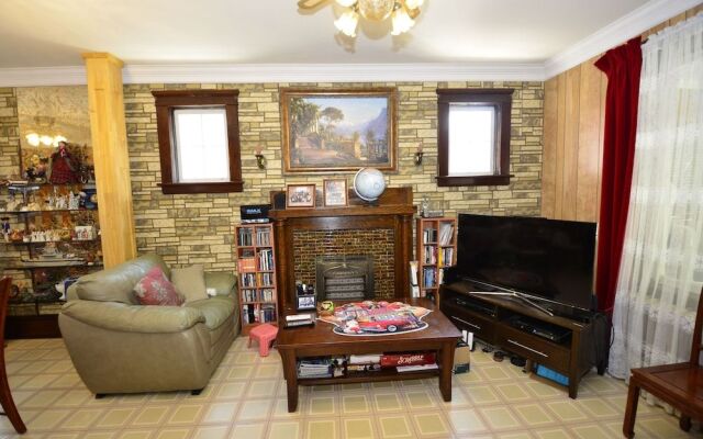 Ambassador B&B Guest Home