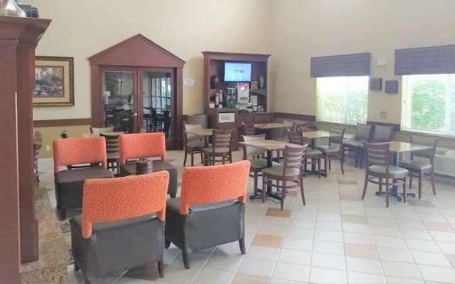 Holiday Inn Express Litchfield