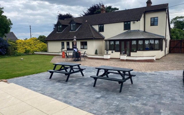 Parkside Guest House
