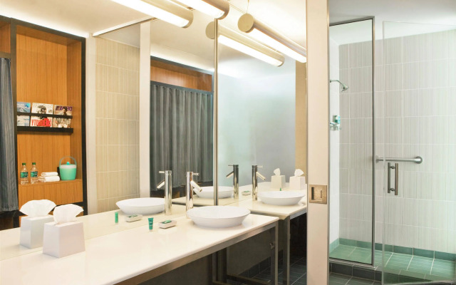 Aloft Richmond West Short Pump