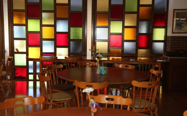 Asty Hotel
