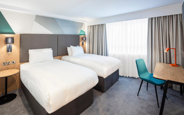Holiday Inn Southampton-Eastleigh M3, jct13 by IHG