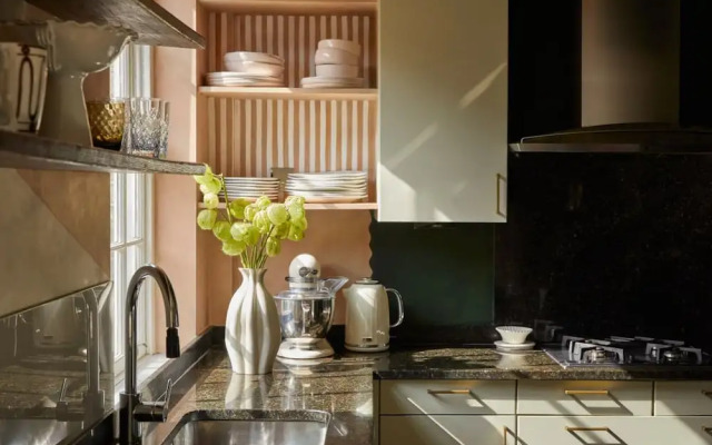 Belgravia Beauty - by Out of Office Lifestyle