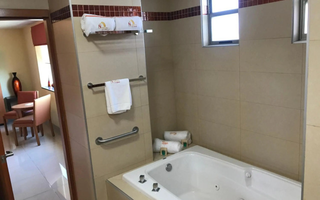 Hostalia Hotel Expo & Business Class