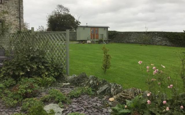 Storws Y Gorlan Shepherd's Hut