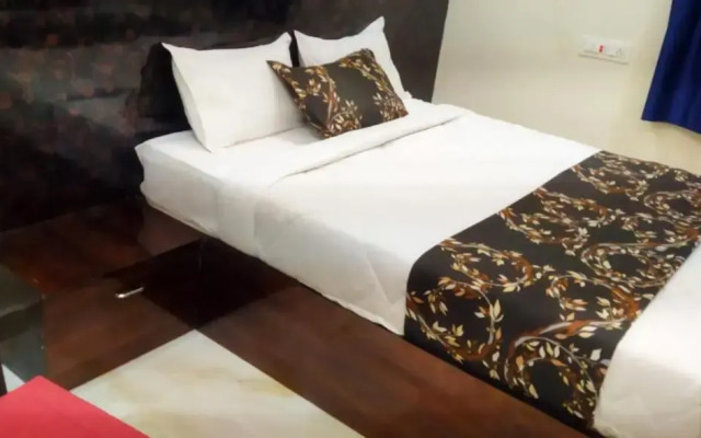 iROOMZ Hotel Apoorva
