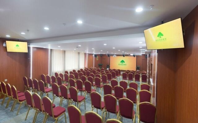 GreenTree Inn Luoyang Longmen Avenue Guanlin Railw