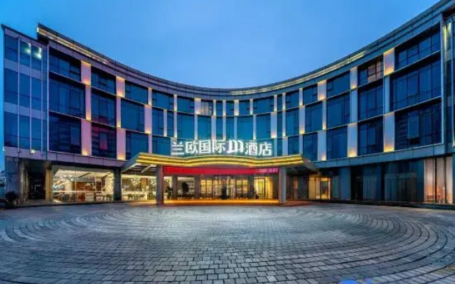 M Hotel Lanou International, Lu Xun's hometown of Shaoxing