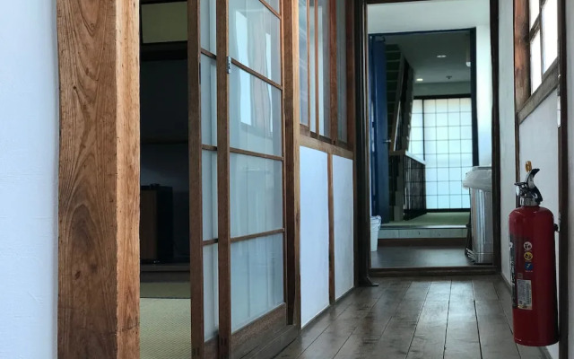 Guest House LAMP Iki - Hostel