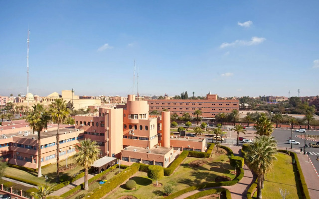 Amani Hotel Suites & Spa