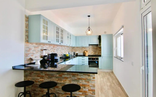 Lagoa Central by Homing