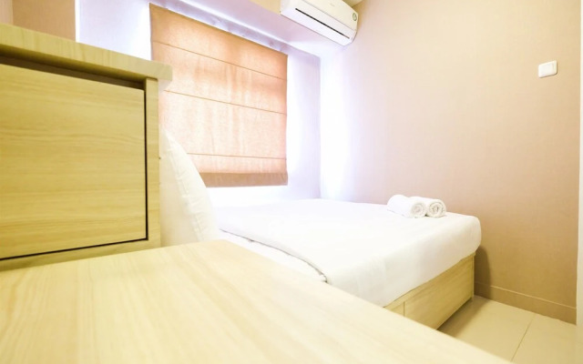 Easy Access to Mall Green Pramuka Apartment