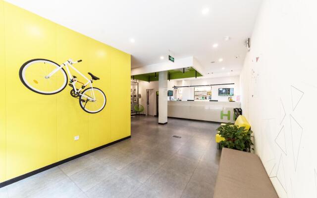 Hi Inn Xuzhou Suning Plaza