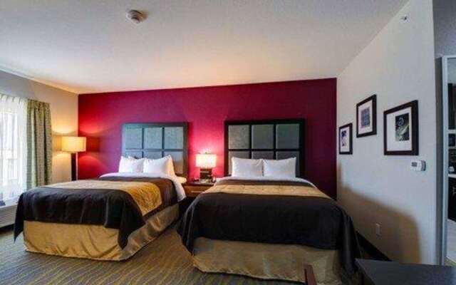 Comfort Inn & Suites Tulsa